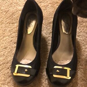 Alfani step n flex. Black dress shoe, size 5.5.